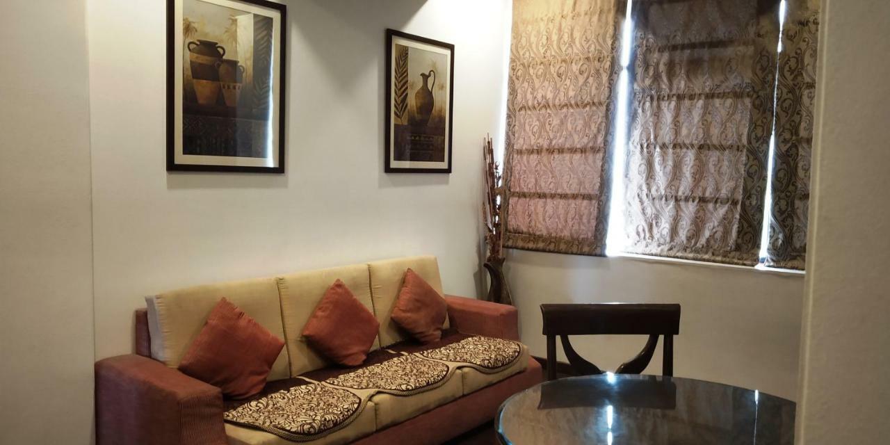 Matrix Inn Chakan Bagian luar foto